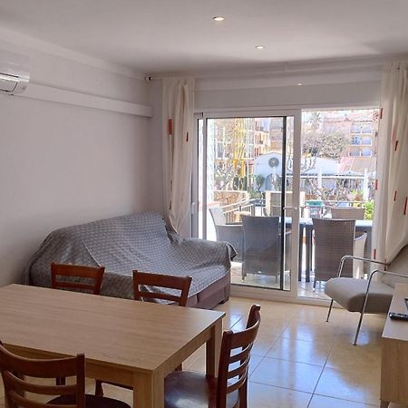 Empuriapparts Abrilmar Renovado Empuriabrava Exterior photo